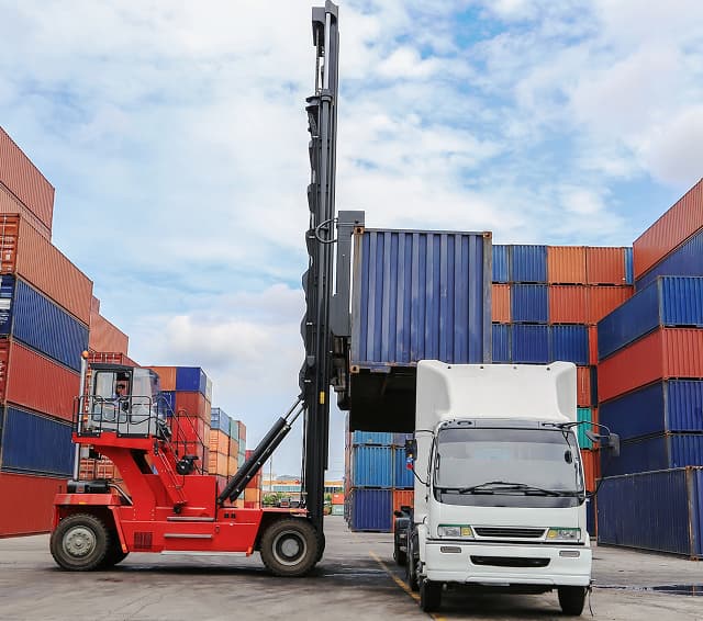Container terminal with cargo operations